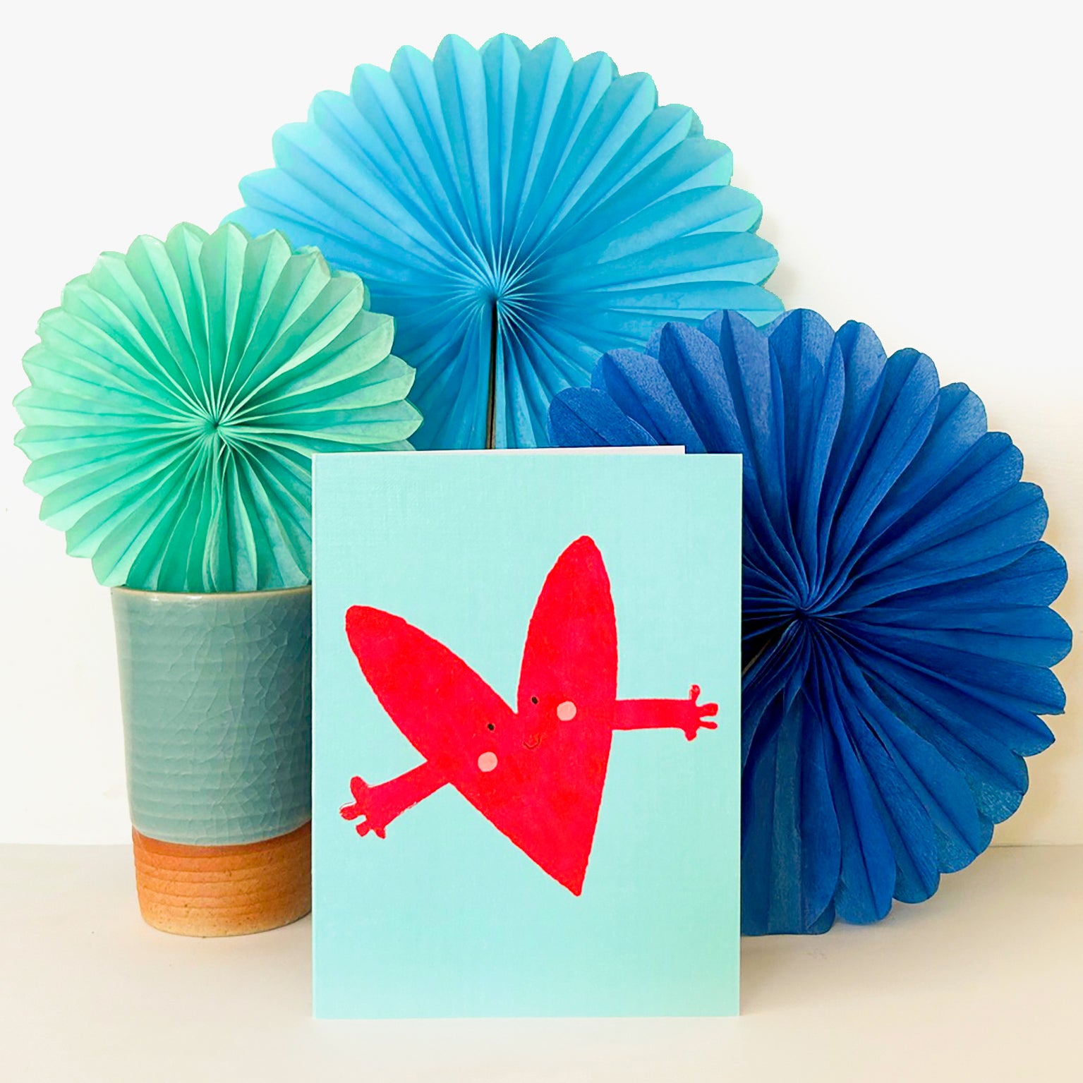 AL04 mini smiley heart card