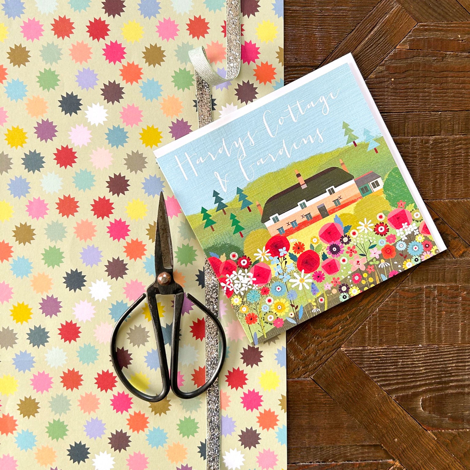 NT05 hardys cottage greetings card